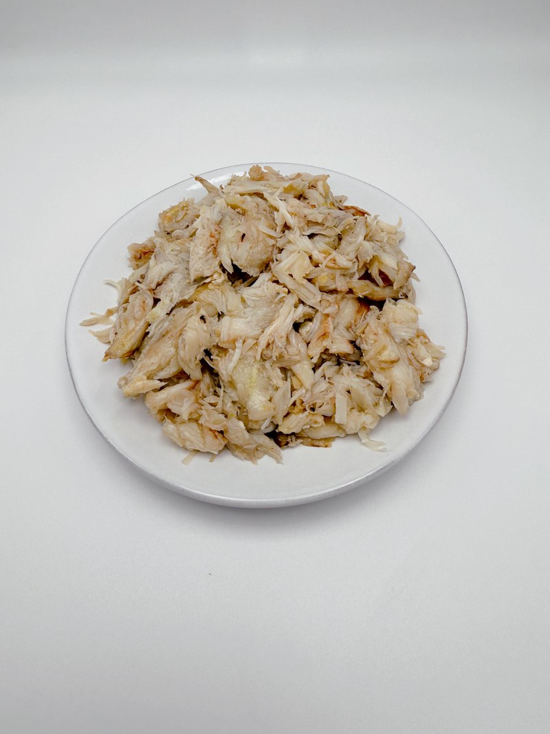 Pacific Blue pasteurized crabmeat, Claw grade, picked meat